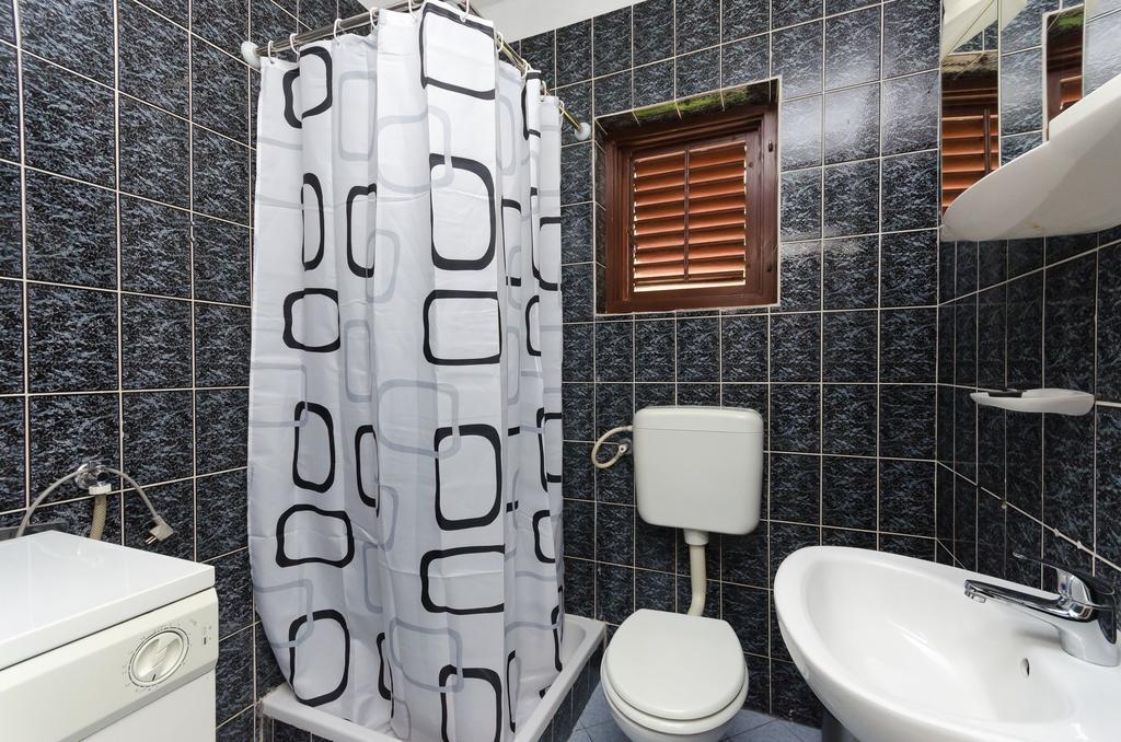 Apartments Zorka Кампор Экстерьер фото