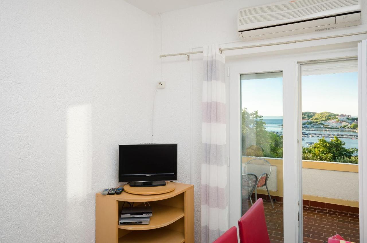 Apartments Zorka Кампор Экстерьер фото
