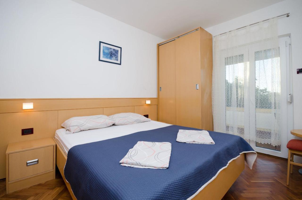 Apartments Zorka Кампор Экстерьер фото